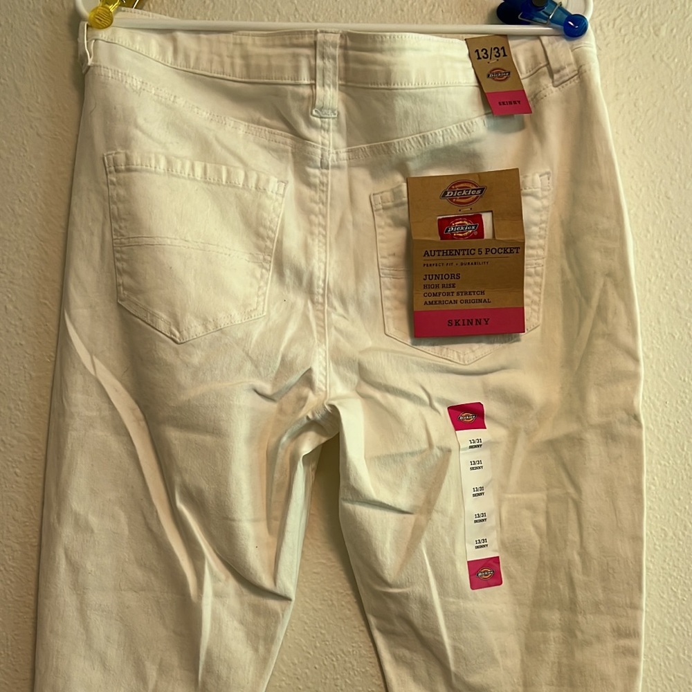 NWT White Button Fly Skinnies